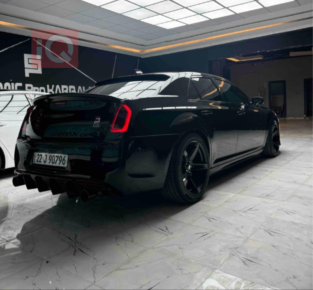 كرايسلر 300